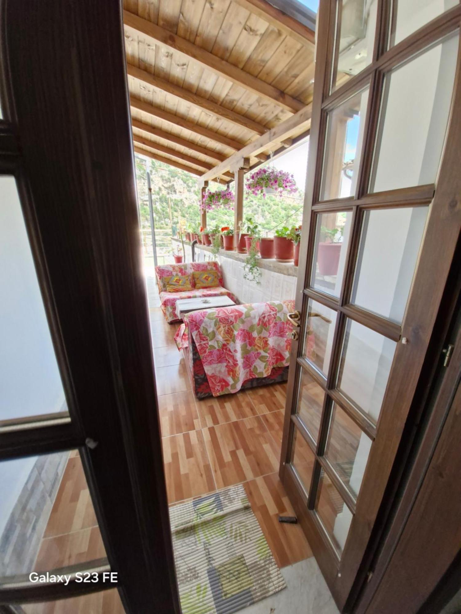 Guesthouse Belle View Berati Exterior foto